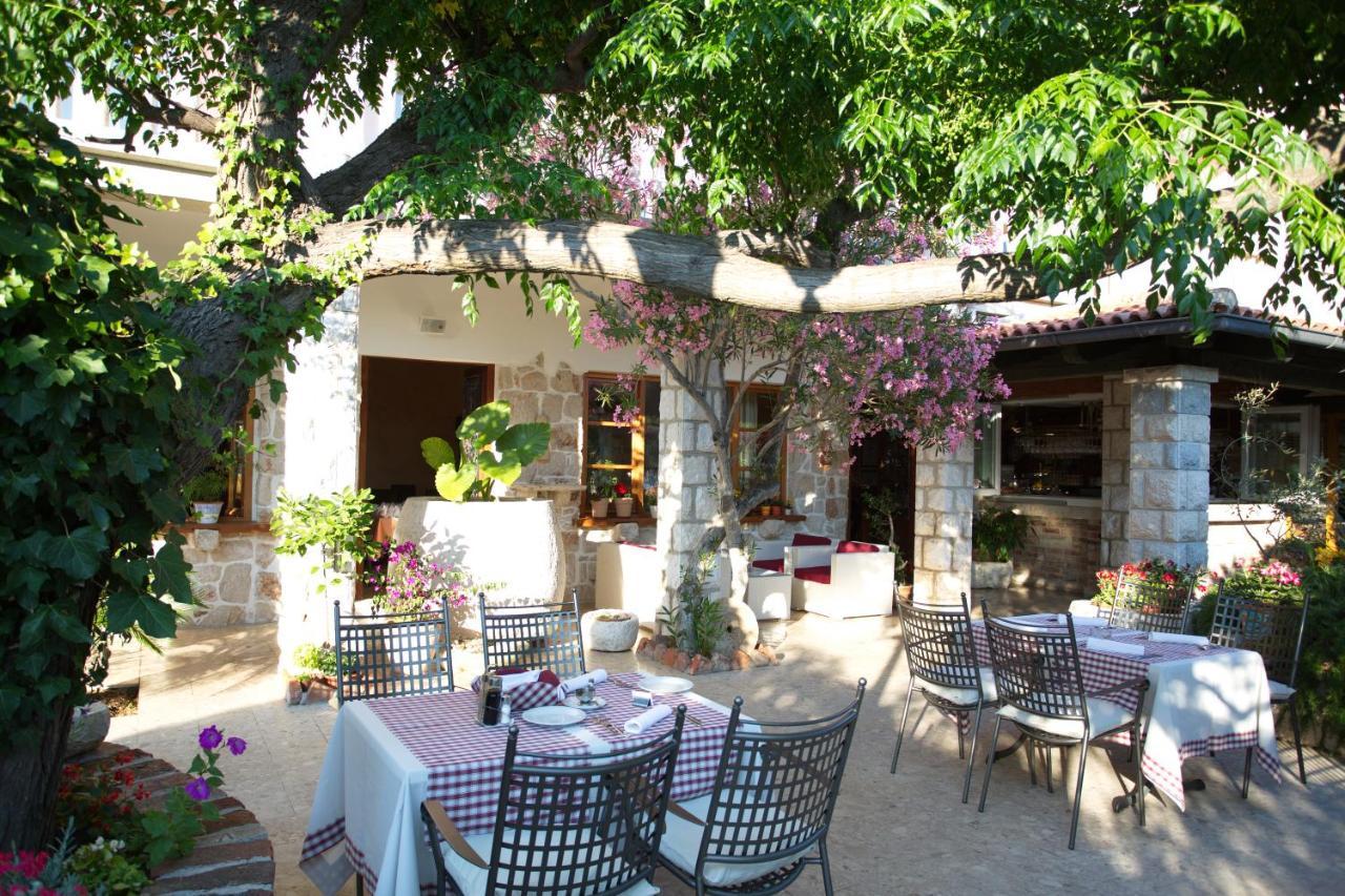 Hotel Villa Barbat Barbat na Rabu Buitenkant foto